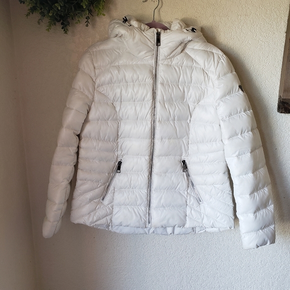 Guess Jackets & Coats Guess White Puffer Jacket Hooded Womens Size